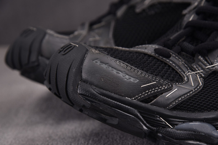 SNEAKER STAPLER 7000007