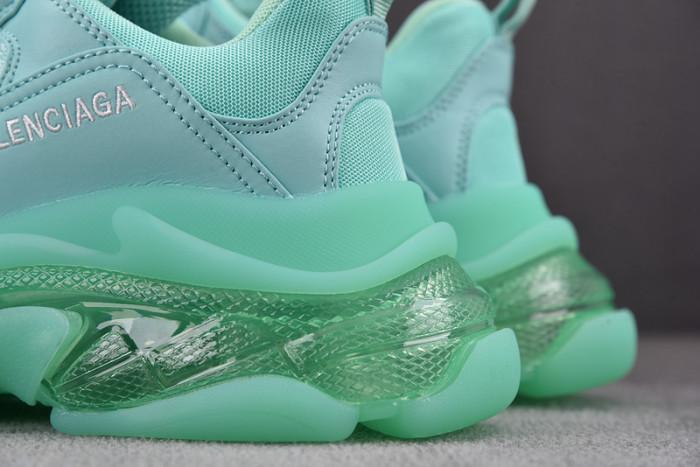 triples trainer clear sole sneakers 3000019