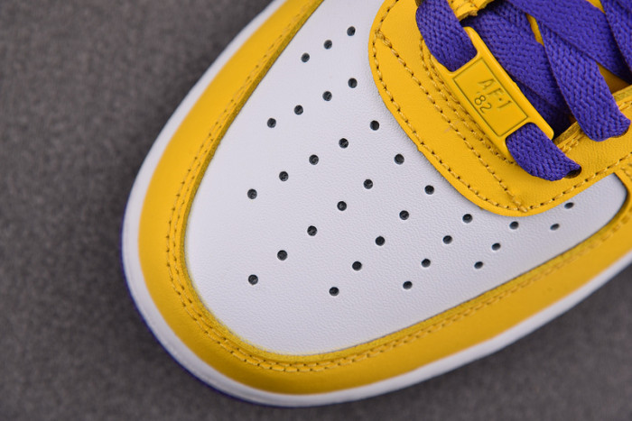 kobe bryant x nike air force 1 low fz1151-100