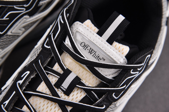 ofw be right back brb000004