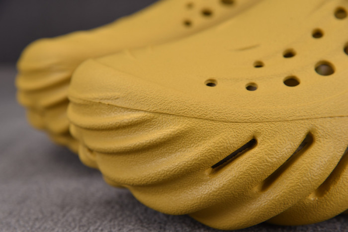 Cr*0*s pollex clog by salehe bembury 207393-311