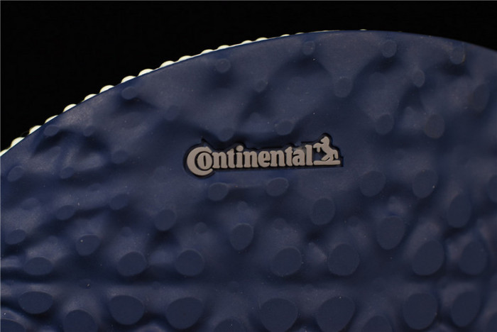 sns x  consortium 4d blue b96533