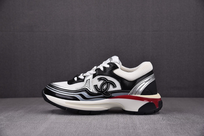 chane* snekaers c000028