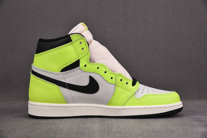 air jordan 1 high og "volt" 555088-702