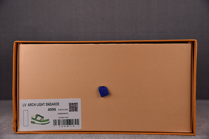 l&v snekaers l0000091