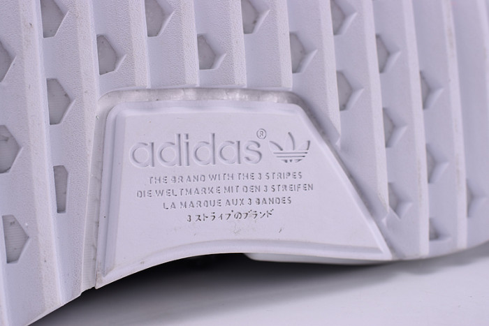  pw x cc hu nmd black/ white d97921