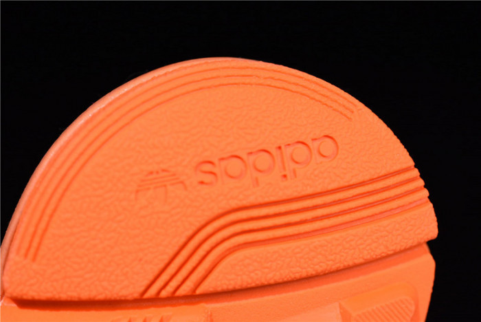  yung-1 orange yellow navy "goku" b37613