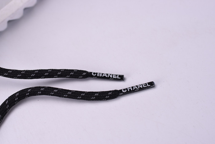  pw x cc hu nmd black/ white d97921