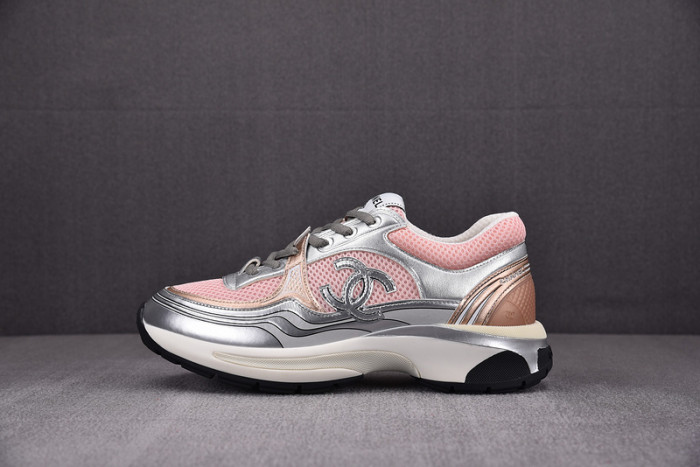 chane* snekaers c000027