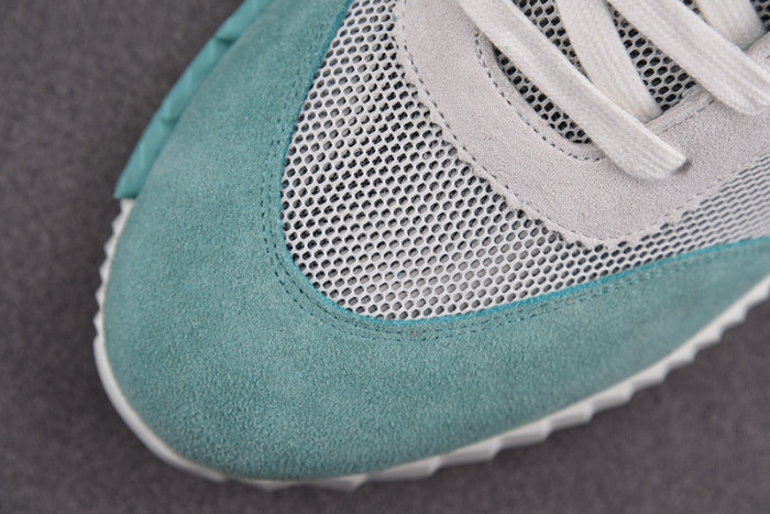 herme* snekaers h000008