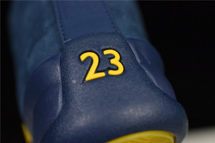 air jordan 12 michigan bq3180-407