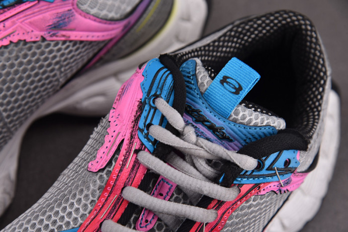 SNEAKER STAPLER 7000009