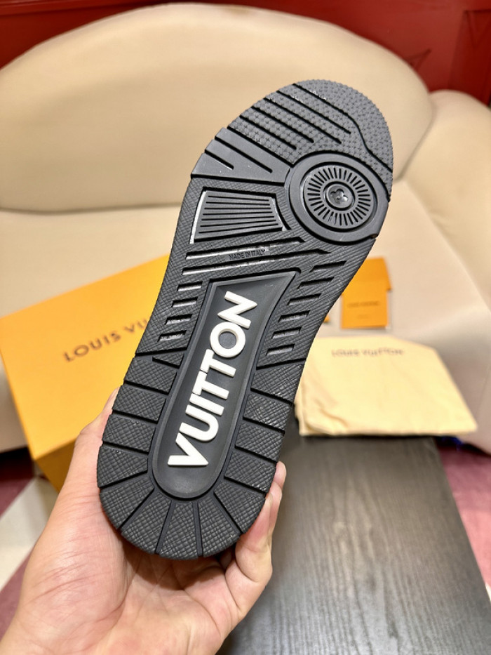 l&v snekaers l0000098