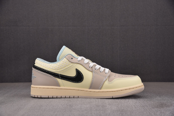 Air Jordan 1 Low Sanddrift HQ3440-101
