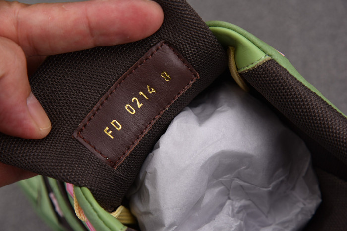 l&v snekaers l0000181