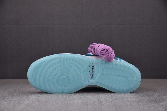 nike sb dunk low futura laboratories hf6061-400