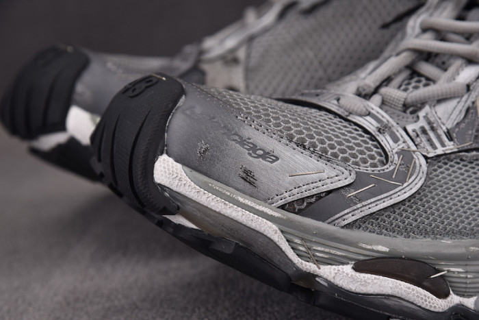 SNEAKER STAPLER 7000011