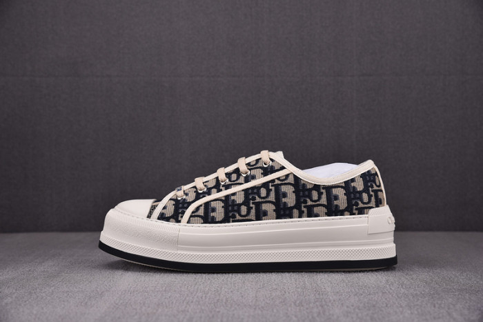 dio* sneakers t0000-058