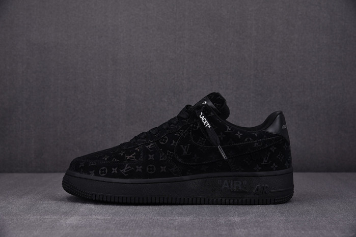 nike low air force 1 x full black