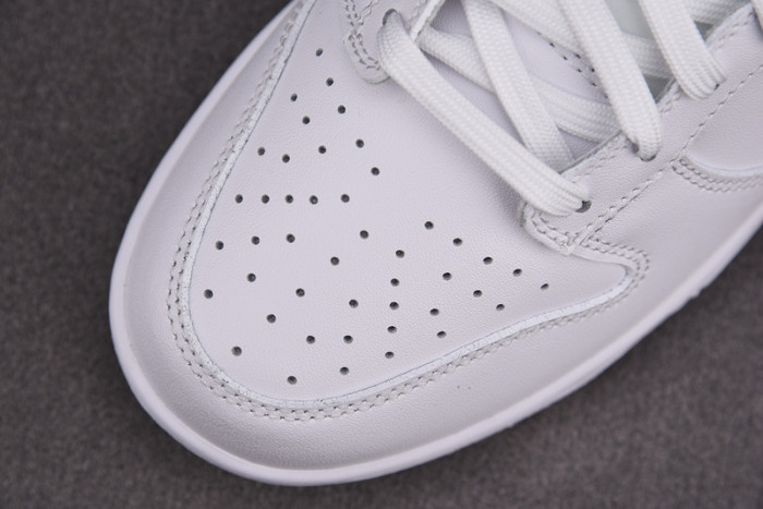 nike dunk low triple white dd1503-109