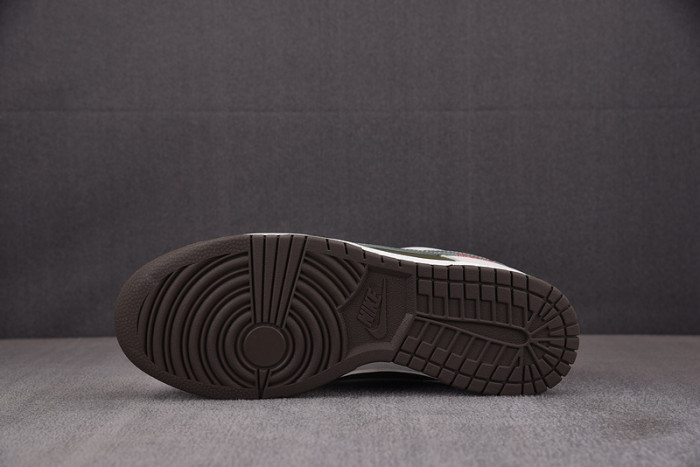 Nike Dunk Low “Year of the Snake” HV5980-231