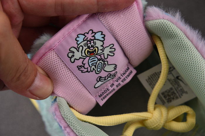 nike sb dunk low verdy visty fn6040-400