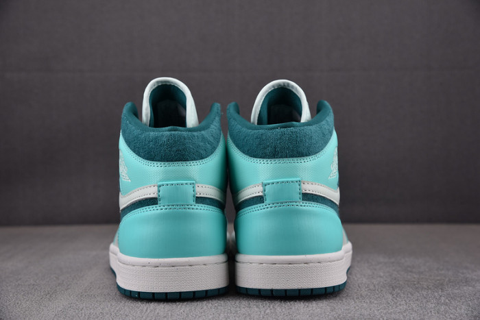 air jordan 1 mid chenille bleached turquoise dz3745-300