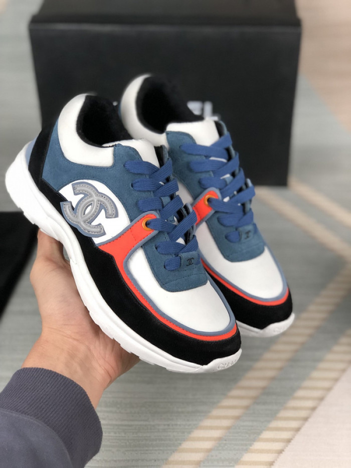 chane* snekaers c000012