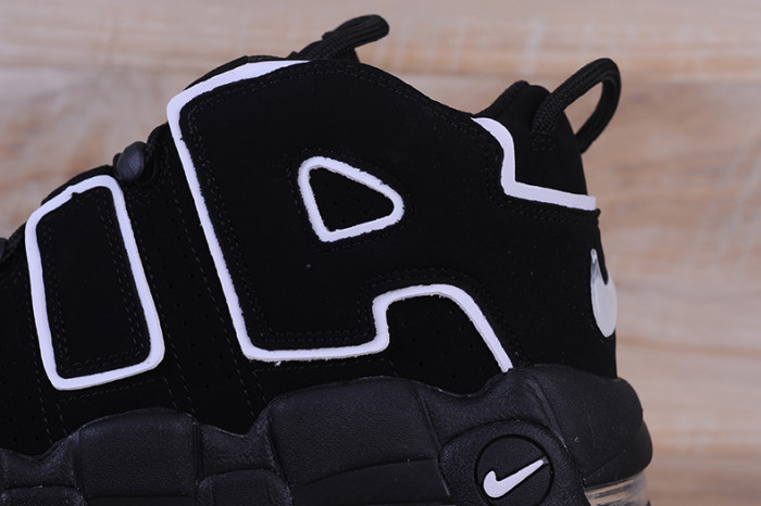 nike air more uptempo black white 414962-002