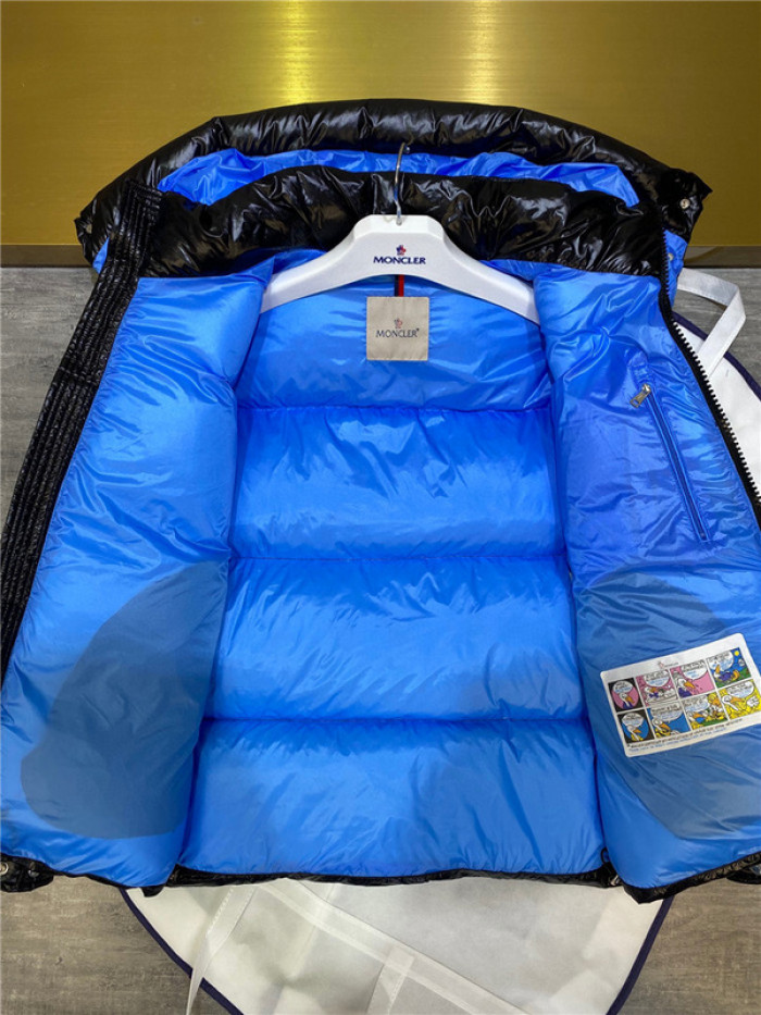 Moncler Down Jacket 74